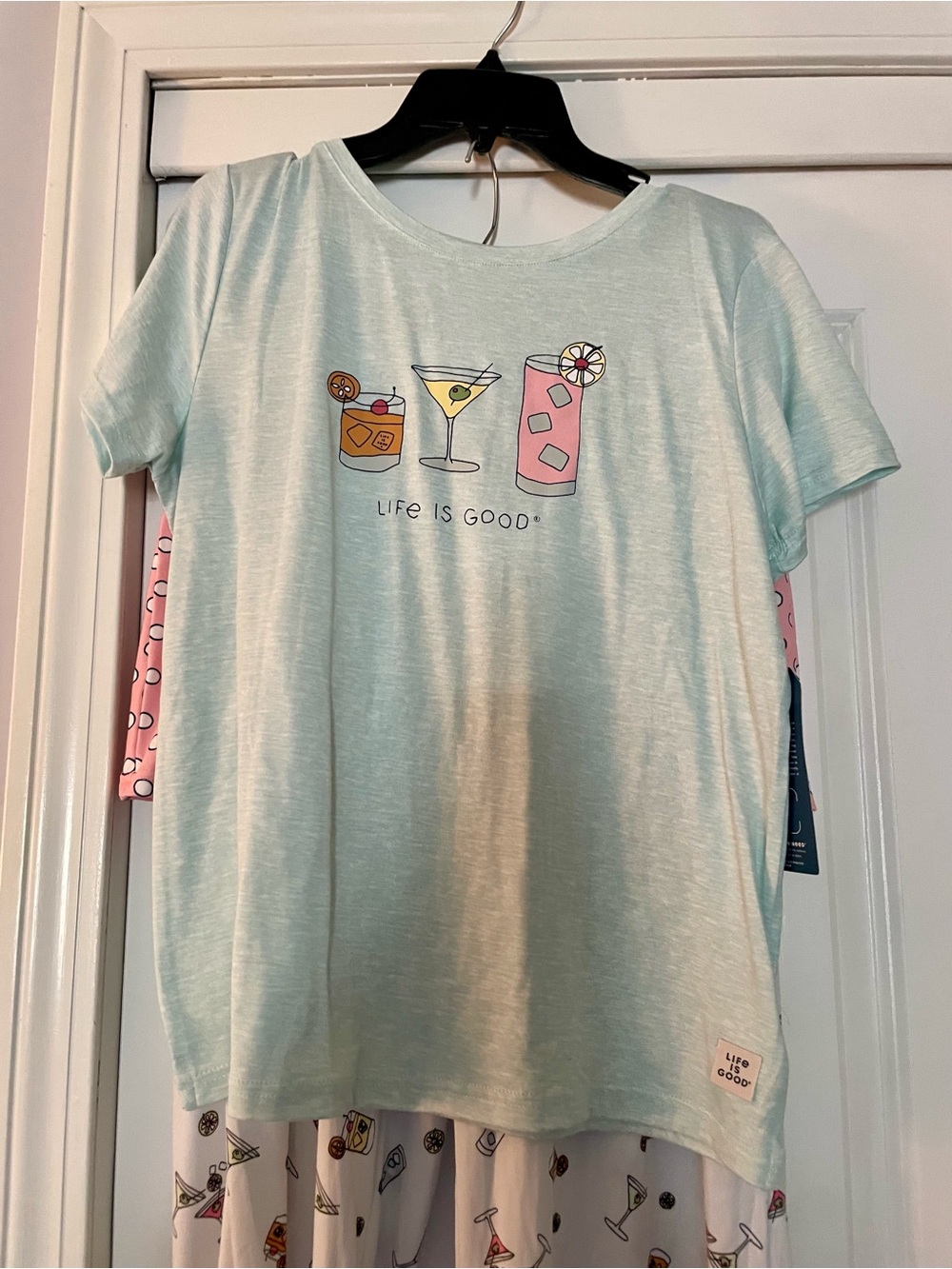 Life Is Good Women’s Cocktail themed 3 piece Pajama Set 🍸 - Picture 8 of 11